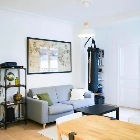 Au Pere Lachaise *